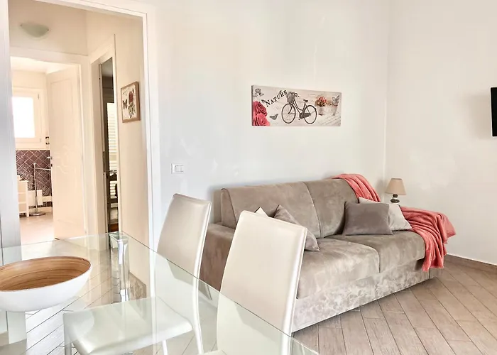 Etienne - Key To Valledoria (Sardinia)